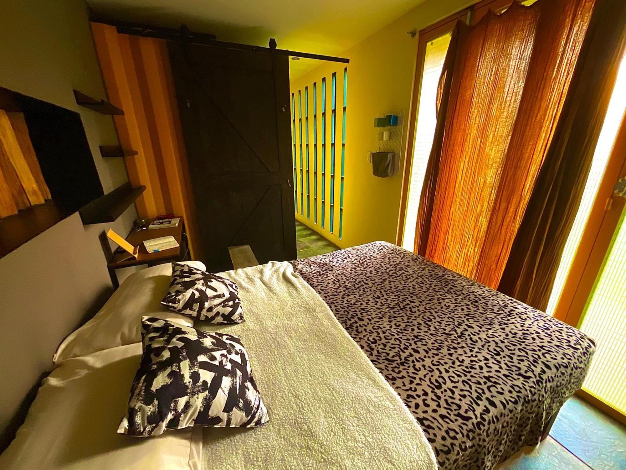 Container House Aparthotel ตลายาคาปาน ภายนอก รูปภาพ