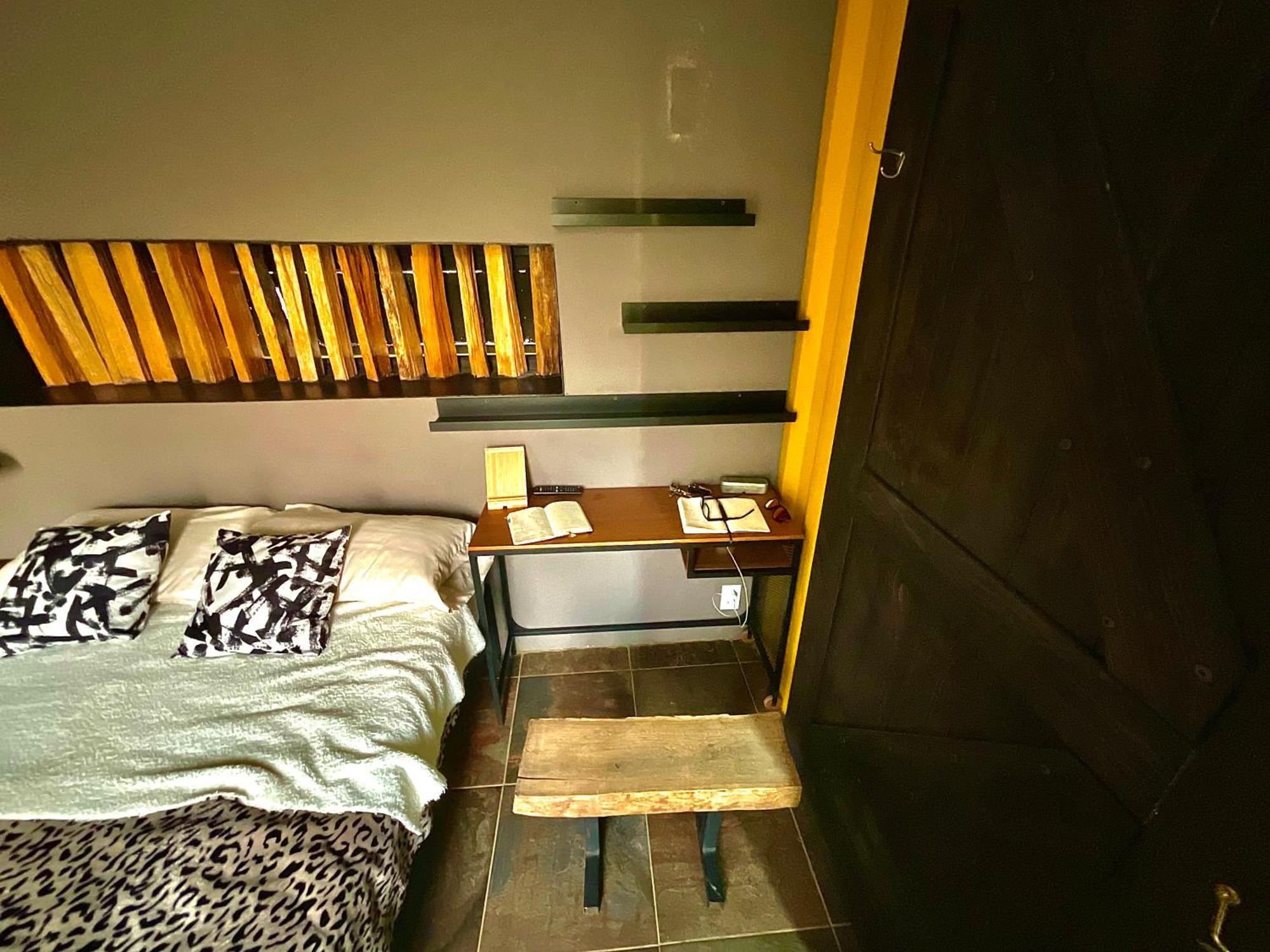 Container House Aparthotel ตลายาคาปาน ภายนอก รูปภาพ
